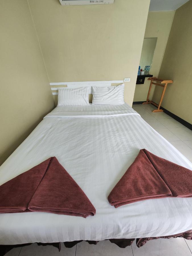 Phi Phi Ocean Club Hostel Eksteriør bilde