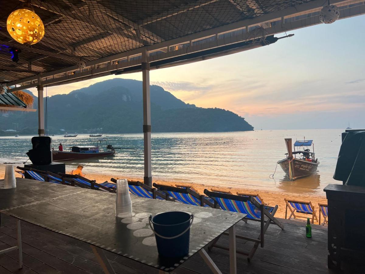 Phi Phi Ocean Club Hostel Eksteriør bilde